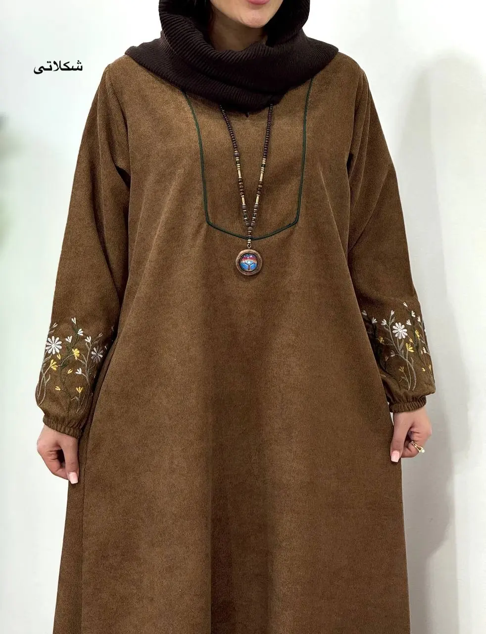 پیراهن مانتویی گلدوزی جانان